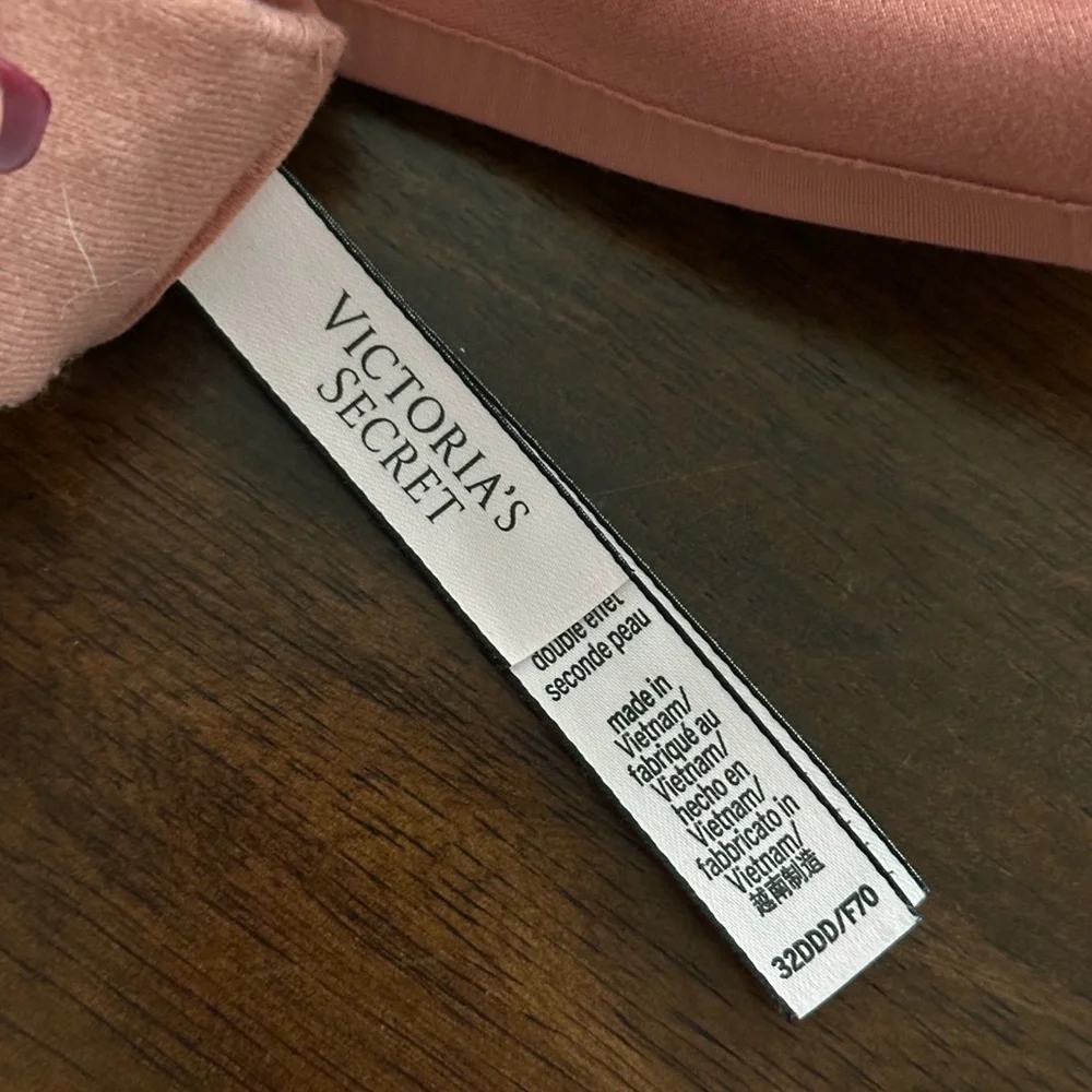 Victoria's Secret Pink Lightly Padded T-Shirt Bra
